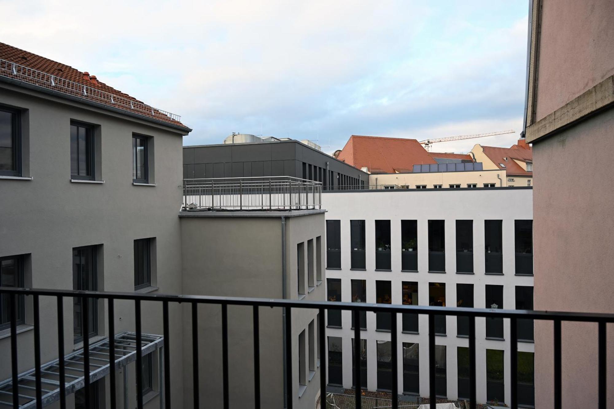 Eiwelhome - Stilvoll, Urban-Ruhig Schlafen, Bahnhofsnah, Balkon Érfurt Exterior foto